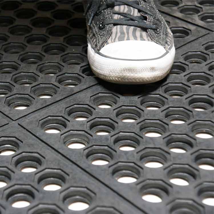 Interlocking Commercial Kitchen Mats - Rubber Co