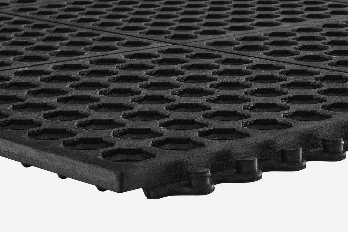 Interlocking Rubber Matting with Drainage Holes – image 9 of 9